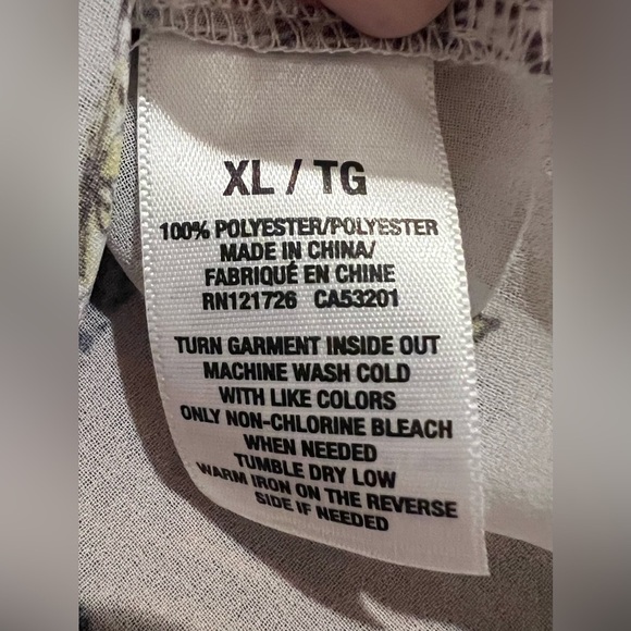 Pretty Little Liars by Aeropostale XL sheer sleeveless top, open back, EUC - Picture 9 of 9